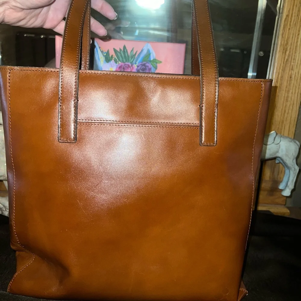Patricia Nash Tan Leather Tote - Picture 5 of 9